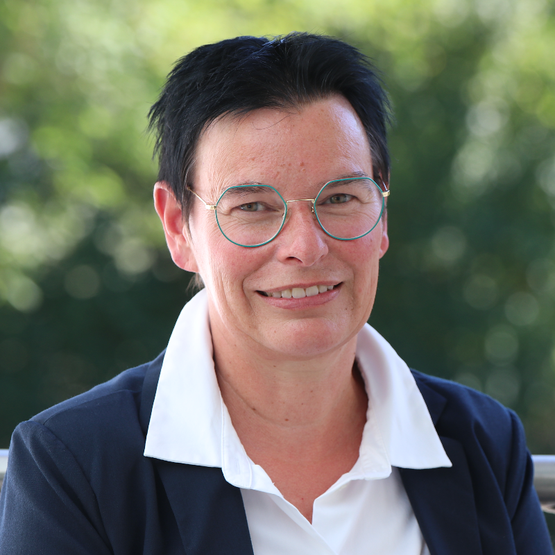  Claudia Gehlich